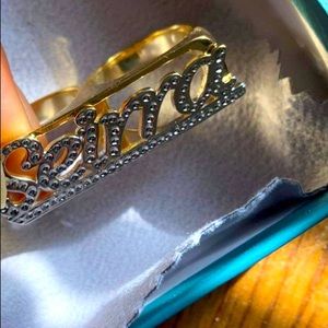 Two finger name ring